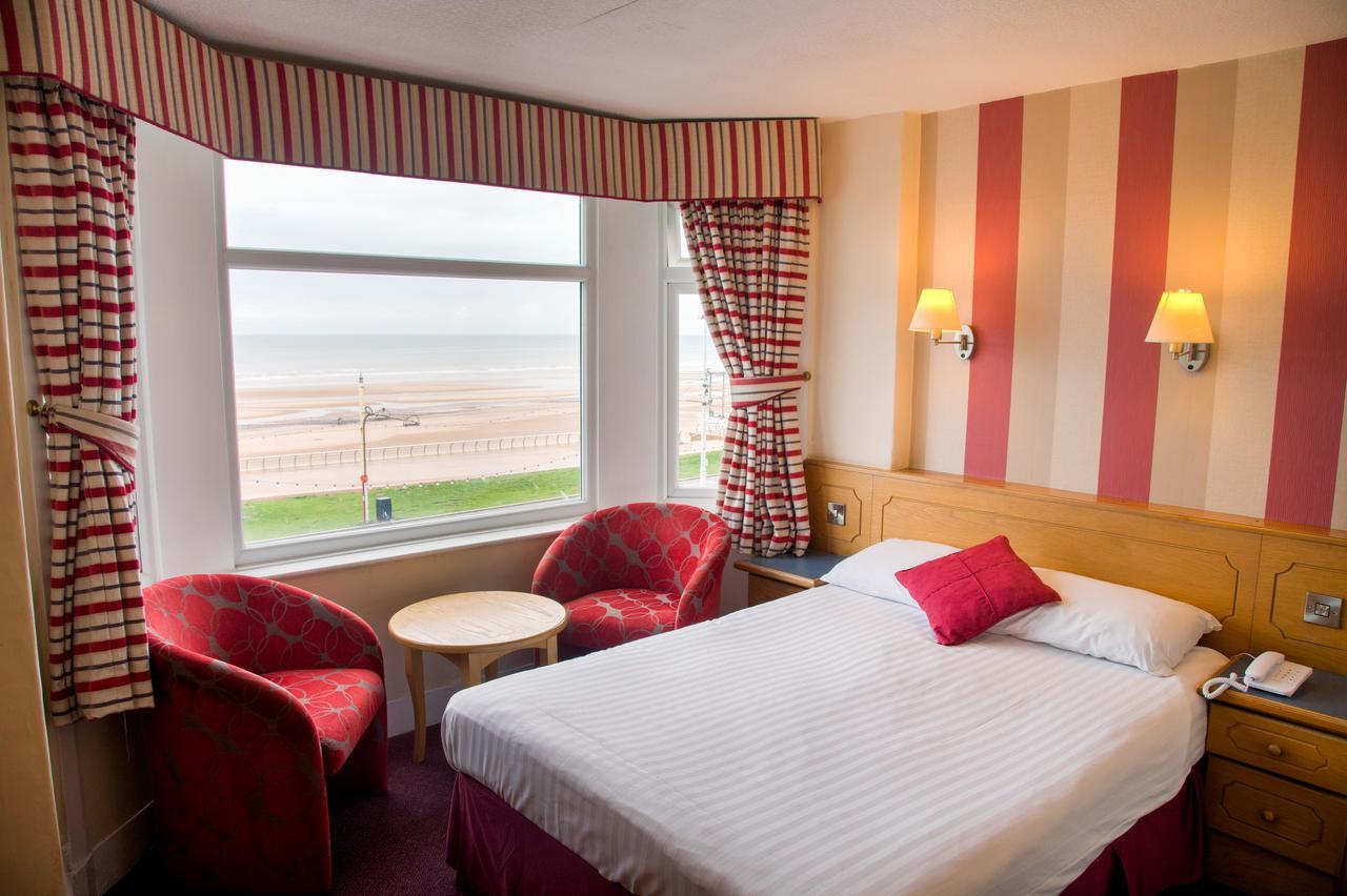 Viking Hotel- Adults Only Blackpool Bagian luar foto